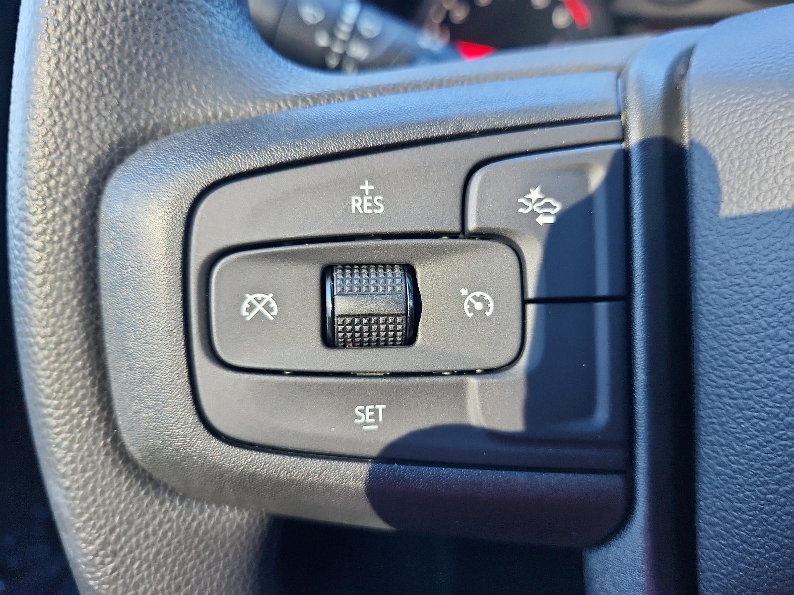 2026 GMC Sierra 1500 Crew Cab Short Box 4-Wheel Drive Pro