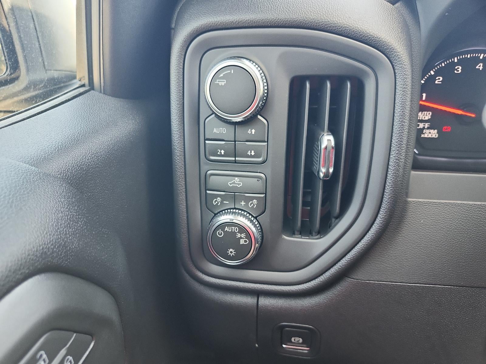 2026 GMC Sierra 1500 Crew Cab Short Box 4-Wheel Drive Pro