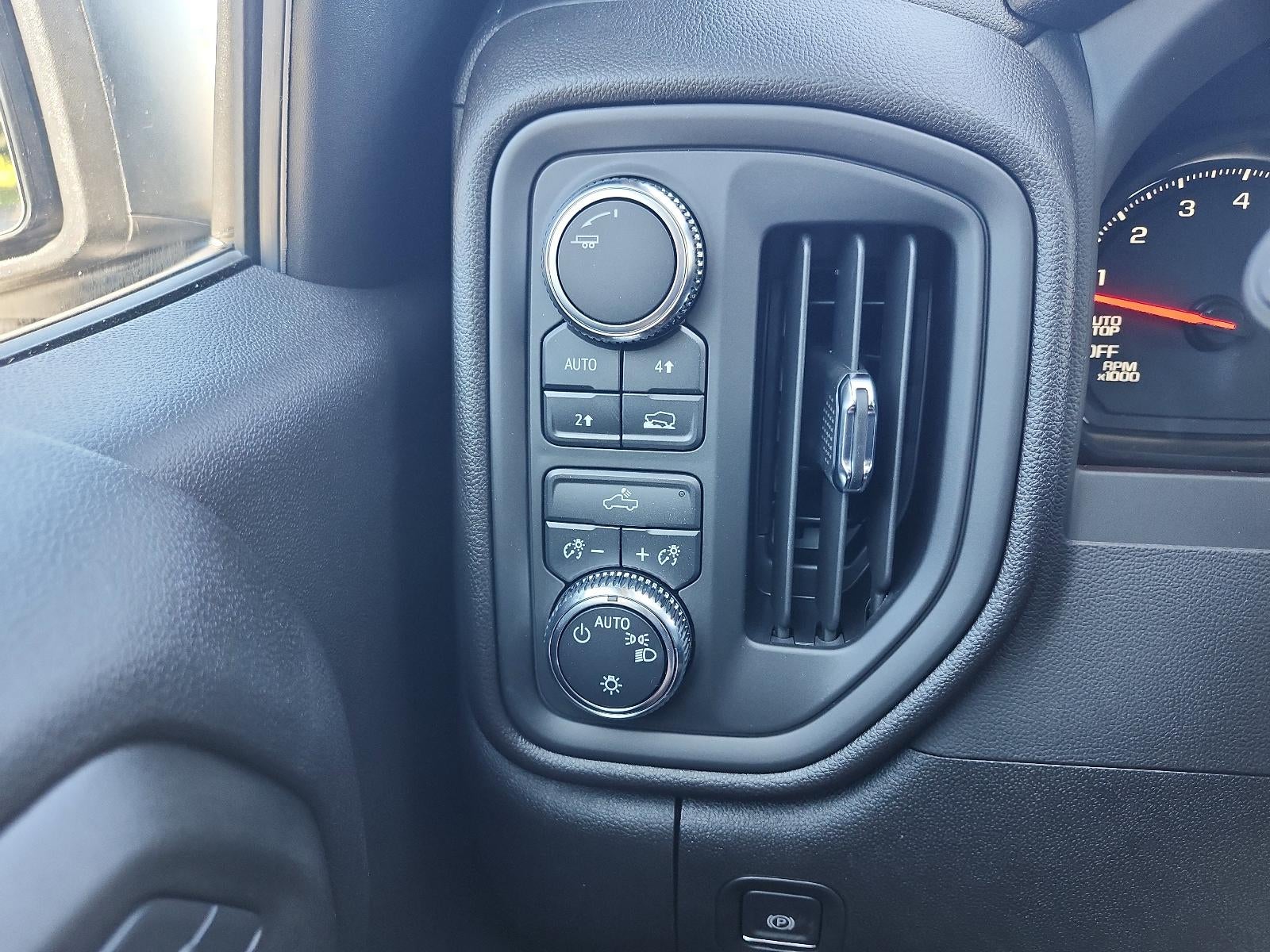 2026 GMC Sierra 1500 Crew Cab Short Box 4-Wheel Drive Pro