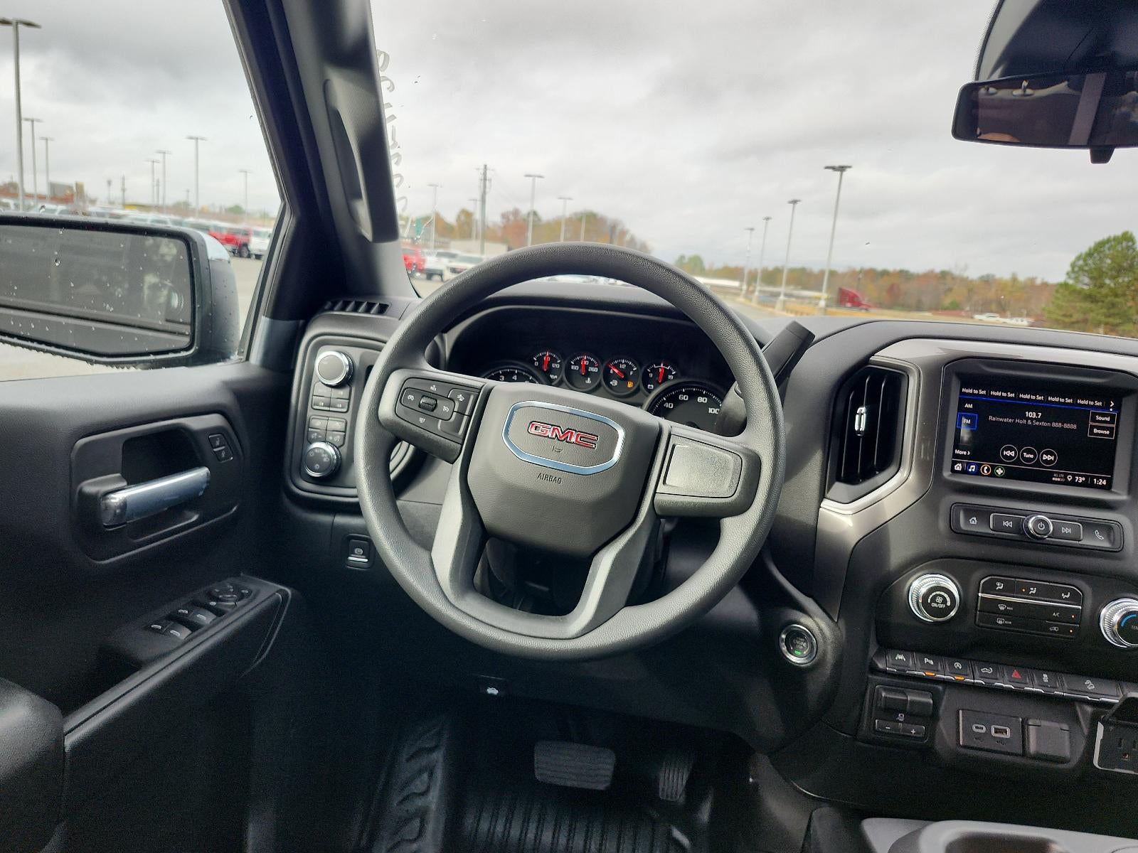 2026 GMC Sierra 1500 Crew Cab Short Box 4-Wheel Drive Pro