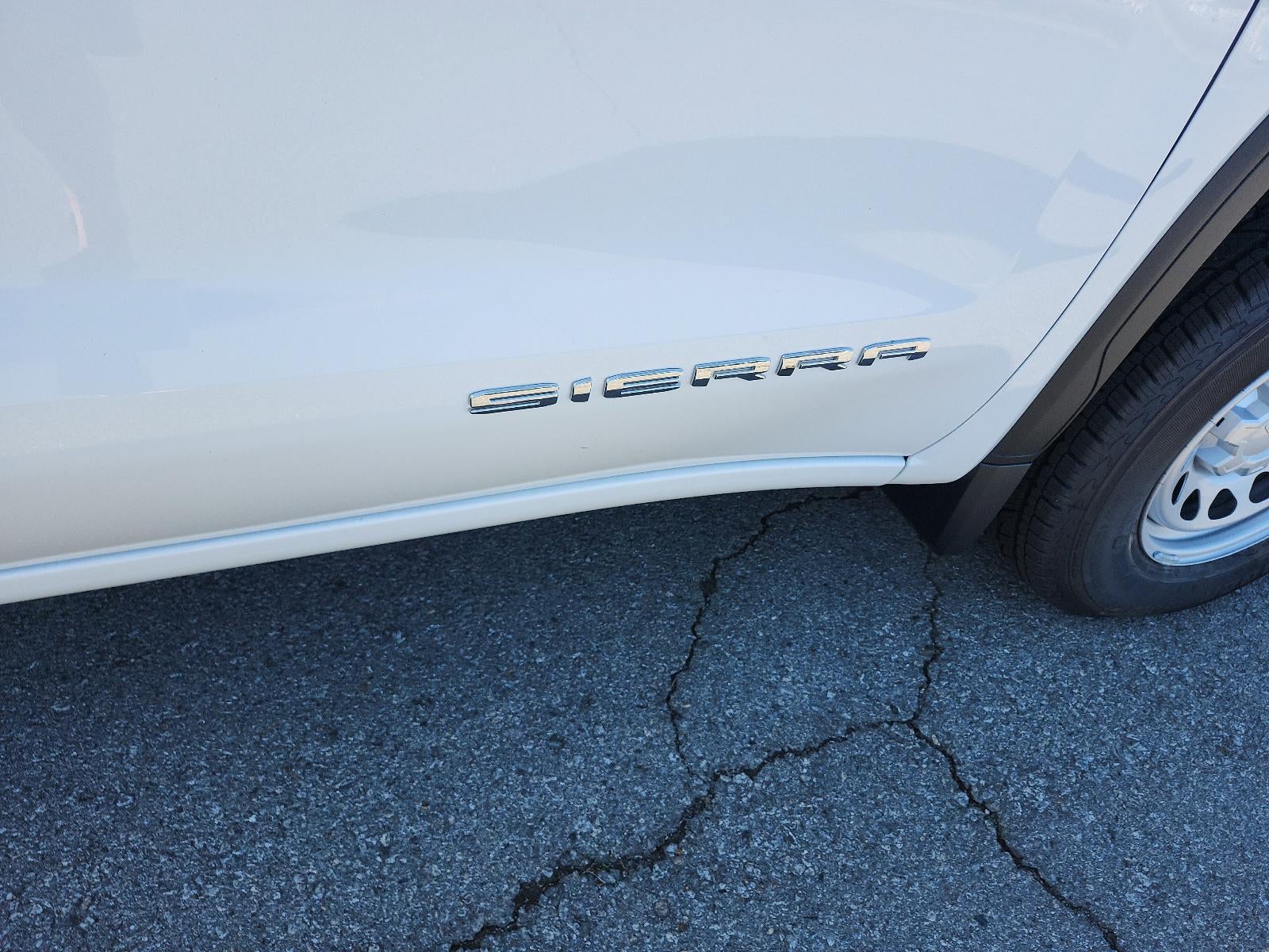 2026 GMC Sierra 1500 Crew Cab Short Box 4-Wheel Drive Pro