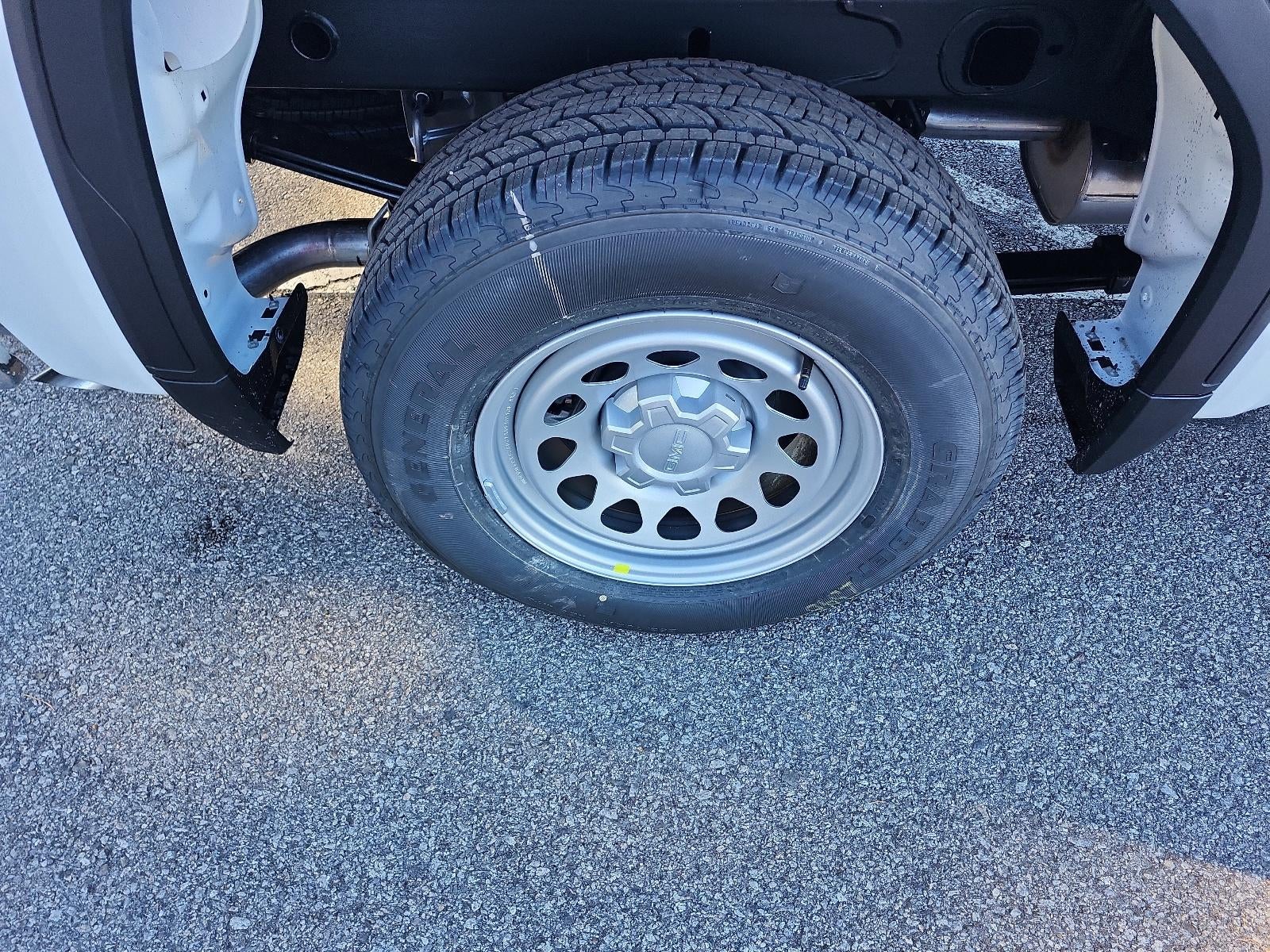 2026 GMC Sierra 1500 Crew Cab Short Box 4-Wheel Drive Pro