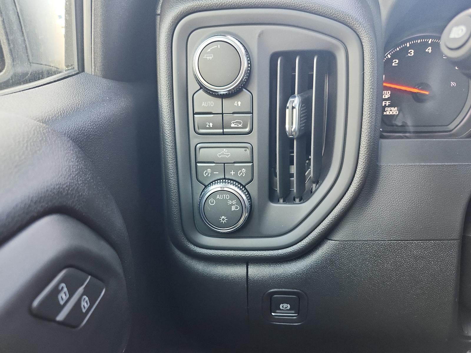 2026 GMC Sierra 1500 Crew Cab Short Box 4-Wheel Drive Pro