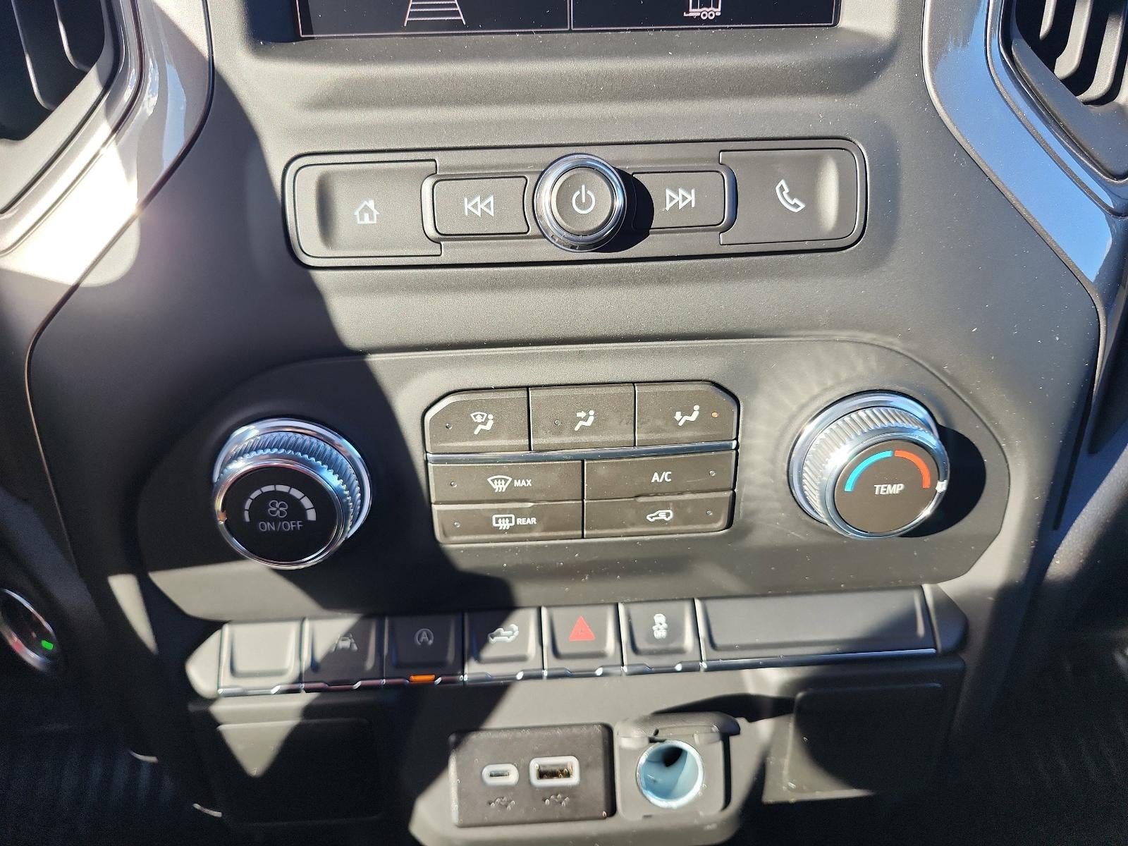 2026 GMC Sierra 1500 Crew Cab Short Box 4-Wheel Drive Pro