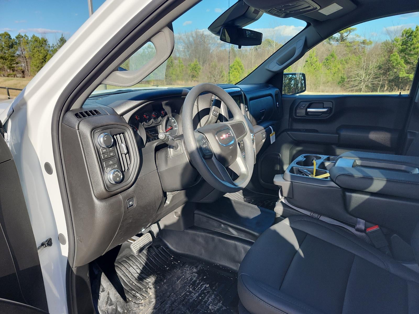 2026 GMC Sierra 1500 Crew Cab Short Box 4-Wheel Drive Pro