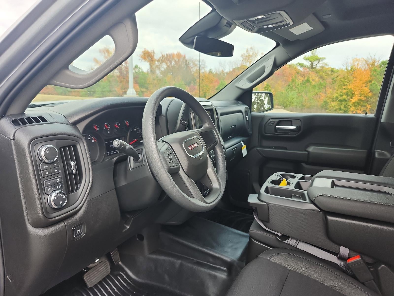 2026 GMC Sierra 1500 Crew Cab Short Box 4-Wheel Drive Pro