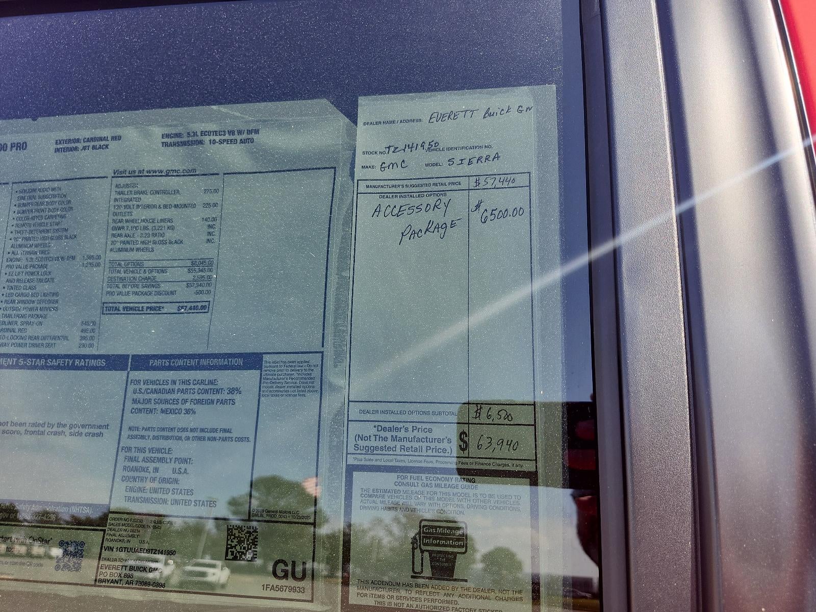 2026 GMC Sierra 1500 Crew Cab Short Box 4-Wheel Drive Pro