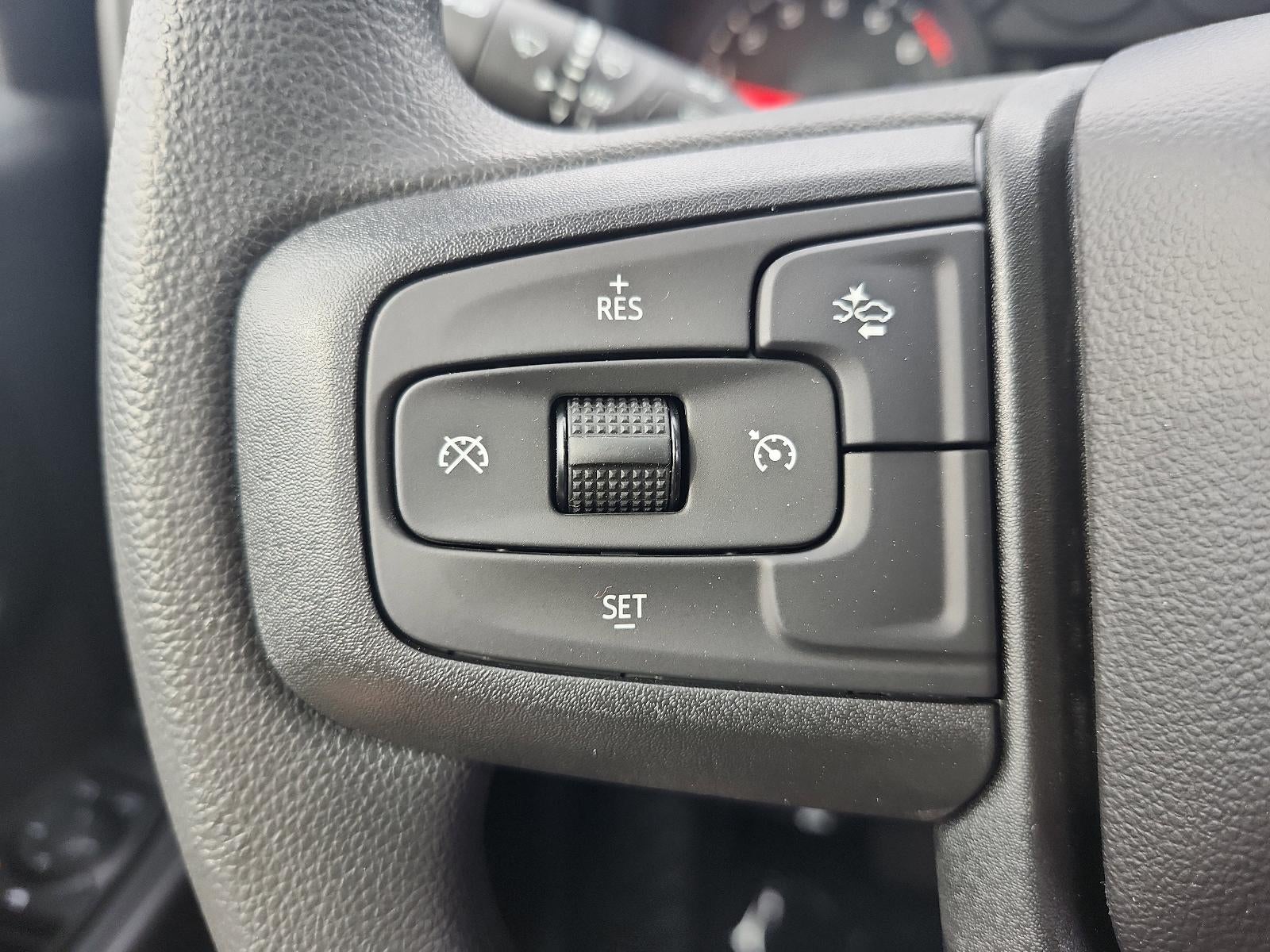 2026 GMC Sierra 1500 Crew Cab Short Box 4-Wheel Drive Pro