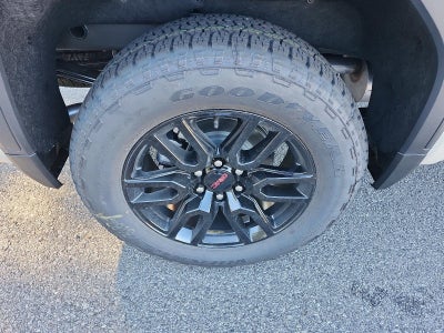 2026 GMC Sierra 1500 Crew Cab Short Box 4-Wheel Drive Pro