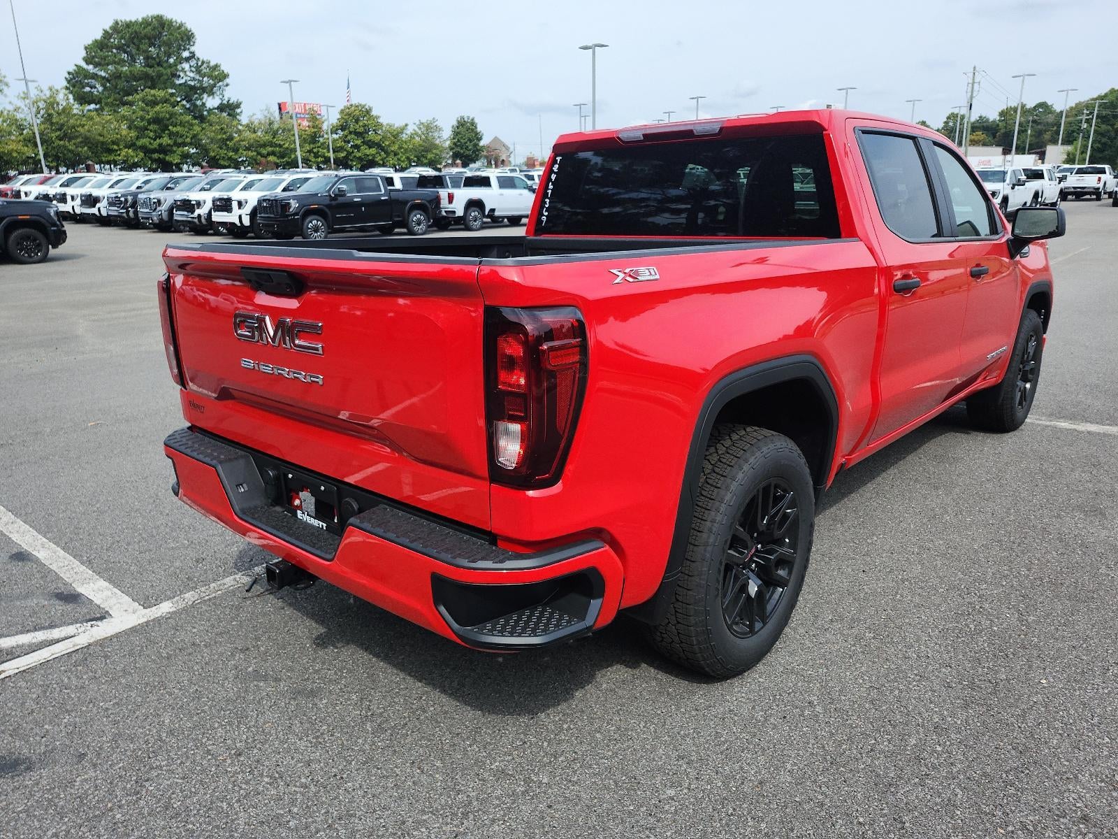2026 GMC Sierra 1500 Crew Cab Short Box 4-Wheel Drive Pro