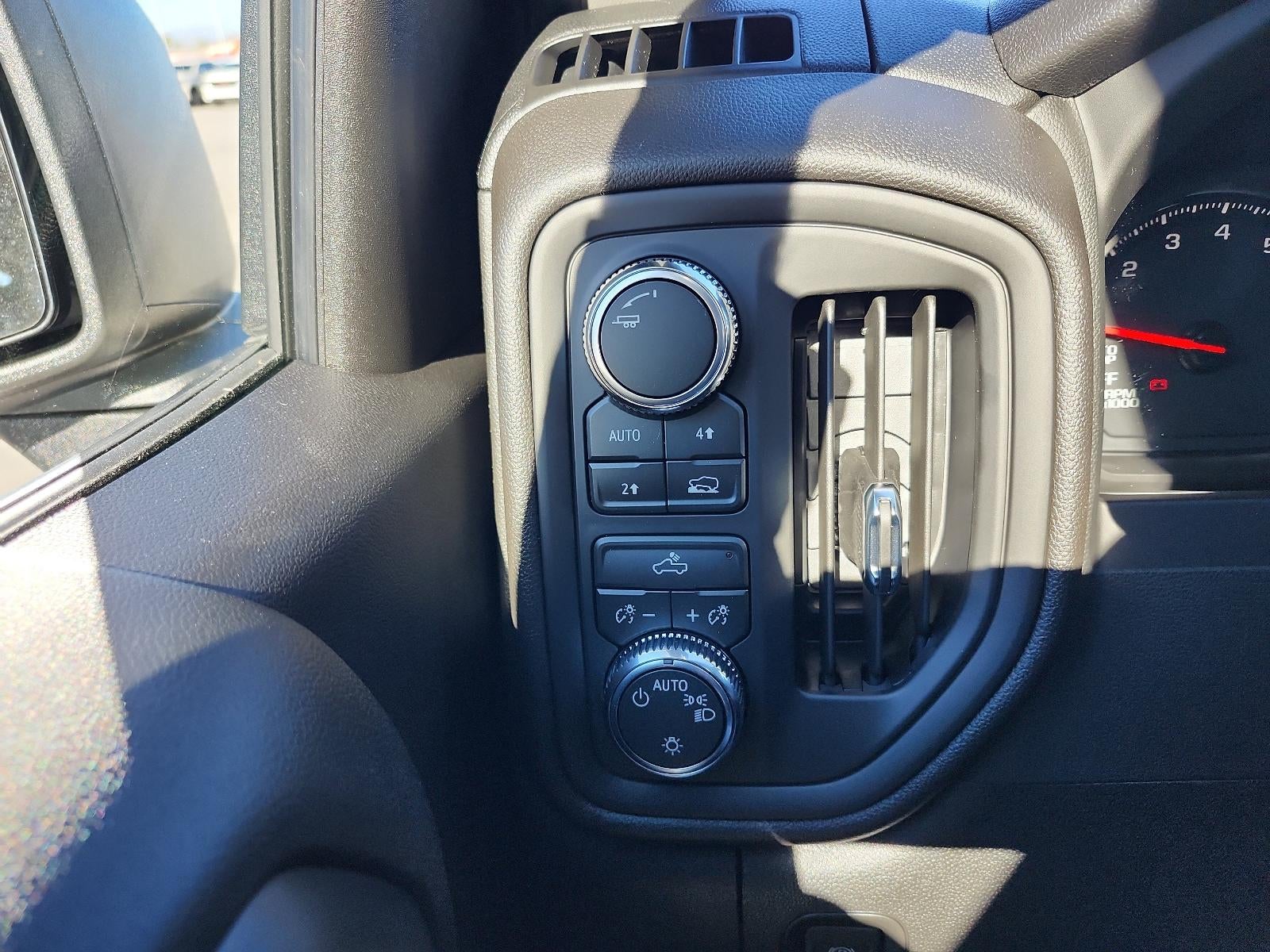 2026 GMC Sierra 1500 Crew Cab Short Box 4-Wheel Drive Pro