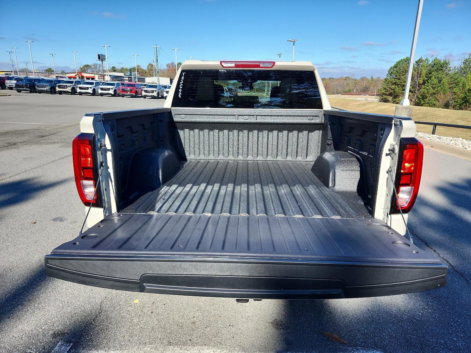 2026 GMC Sierra 1500 Crew Cab Short Box 4-Wheel Drive Pro