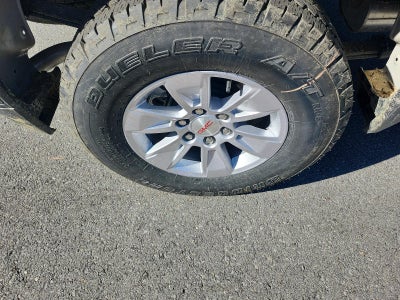 2026 GMC Sierra 1500 Crew Cab Short Box 4-Wheel Drive Pro
