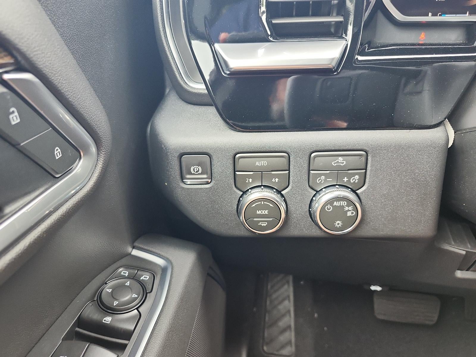 2026 GMC Sierra 1500 Crew Cab Short Box 4-Wheel Drive SLE