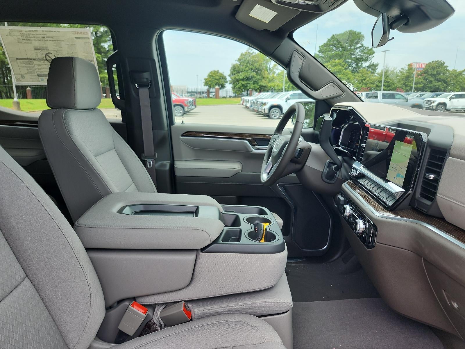 2026 GMC Sierra 1500 Crew Cab Short Box 4-Wheel Drive SLE