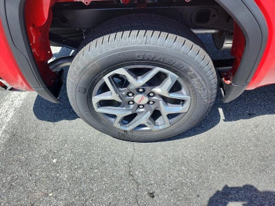 2026 GMC Sierra 1500 Crew Cab Short Box 4-Wheel Drive SLE