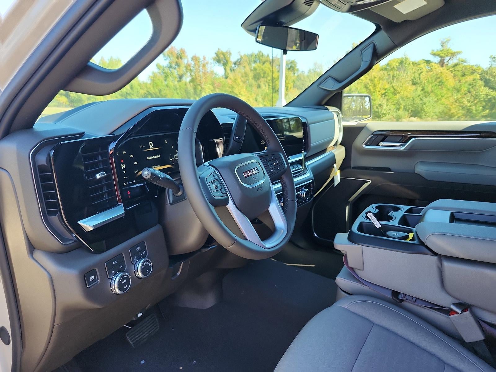 2026 GMC Sierra 1500 Crew Cab Short Box 4-Wheel Drive SLE