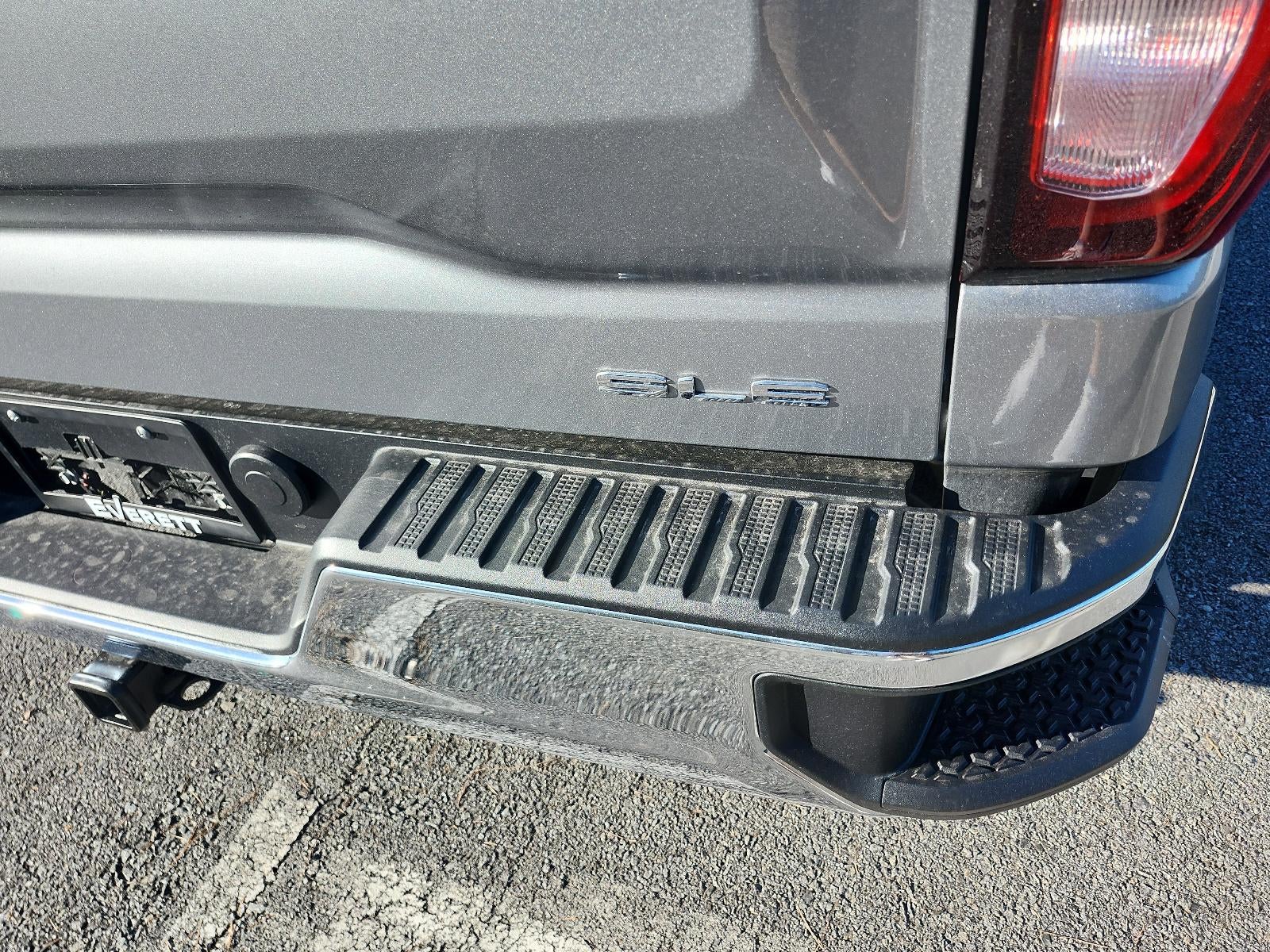 2026 GMC Sierra 1500 Crew Cab Short Box 4-Wheel Drive SLE