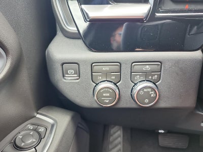 2026 GMC Sierra 1500 Crew Cab Short Box 4-Wheel Drive SLE