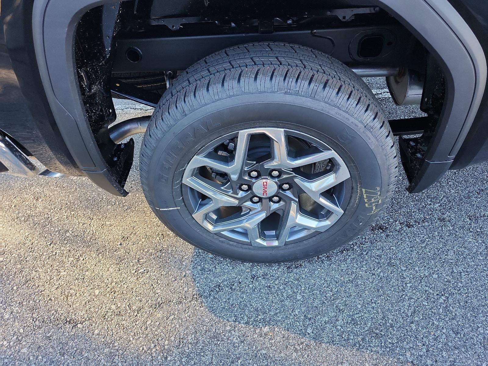 2026 GMC Sierra 1500 Crew Cab Short Box 4-Wheel Drive SLE