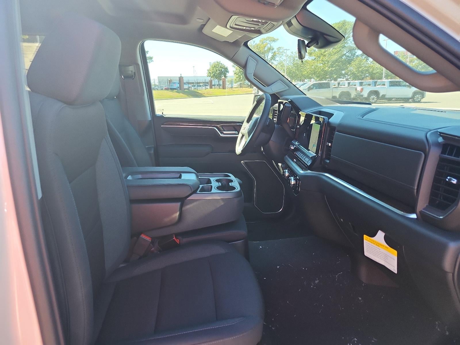 2026 GMC Sierra 1500 Crew Cab Short Box 4-Wheel Drive SLE