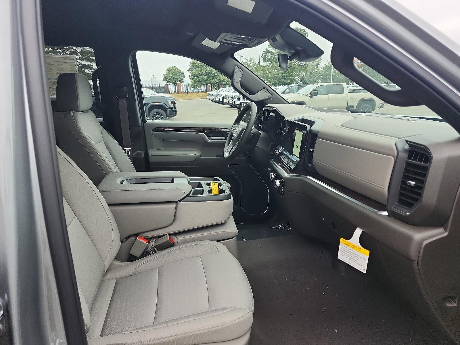 2026 GMC Sierra 1500 Crew Cab Short Box 4-Wheel Drive SLE