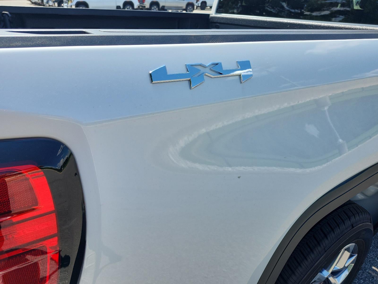 2026 GMC Sierra 1500 Crew Cab Short Box 4-Wheel Drive SLE