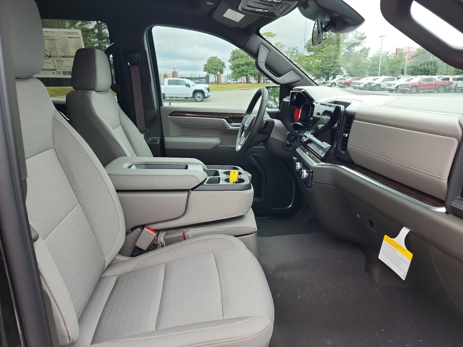 2026 GMC Sierra 1500 Crew Cab Short Box 4-Wheel Drive SLE