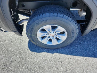 2026 GMC Sierra 1500 Crew Cab Short Box 4-Wheel Drive SLE