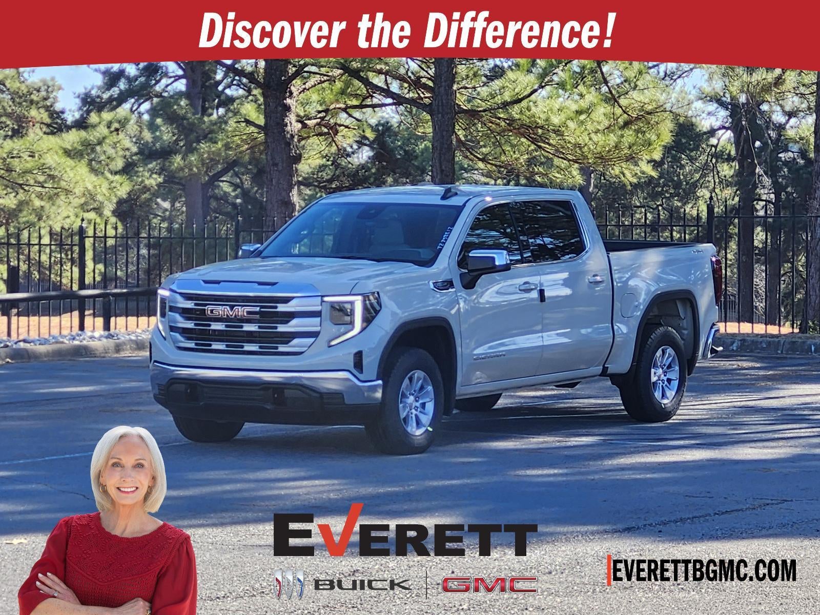 2026 GMC Sierra 1500 Crew Cab Short Box 4-Wheel Drive SLE