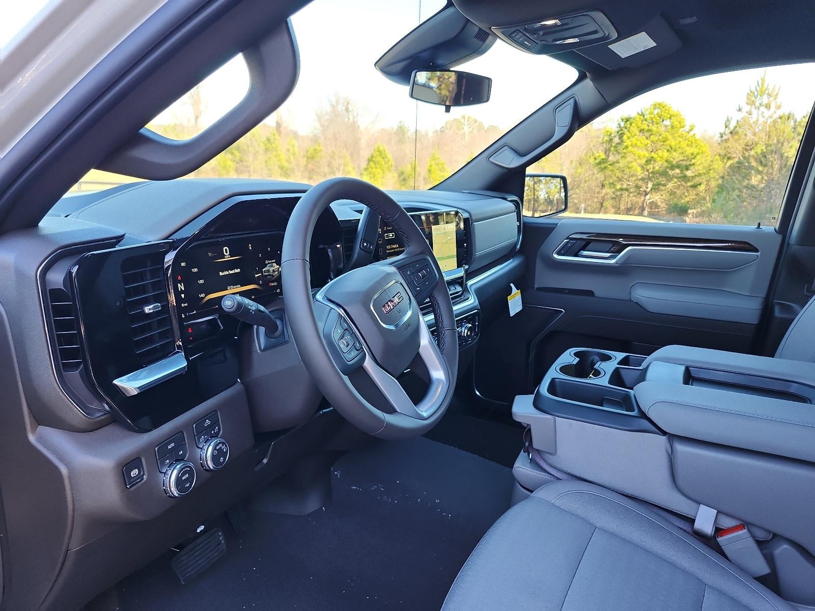 2026 GMC Sierra 1500 Crew Cab Short Box 4-Wheel Drive SLE