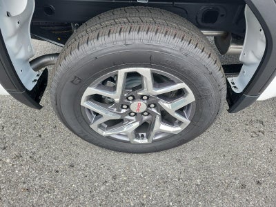 2026 GMC Sierra 1500 Crew Cab Short Box 4-Wheel Drive SLE
