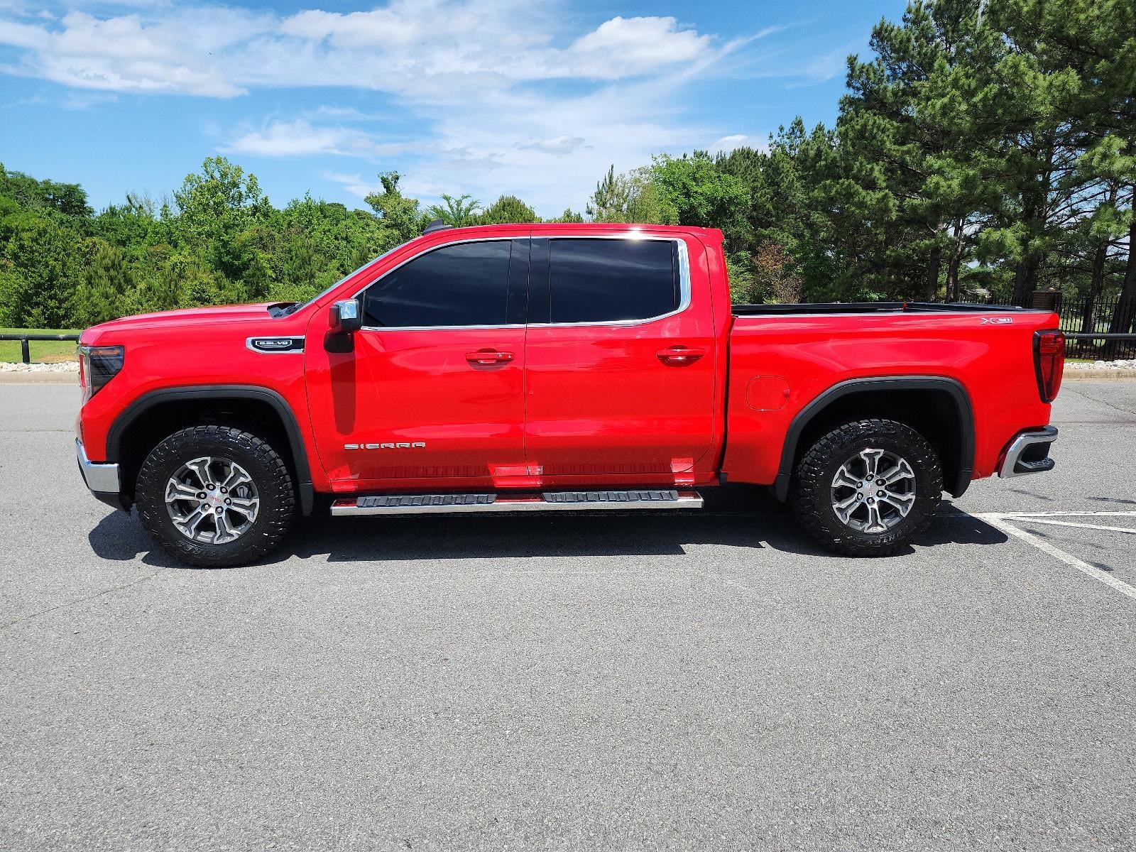 2023 GMC Sierra 1500 SLE