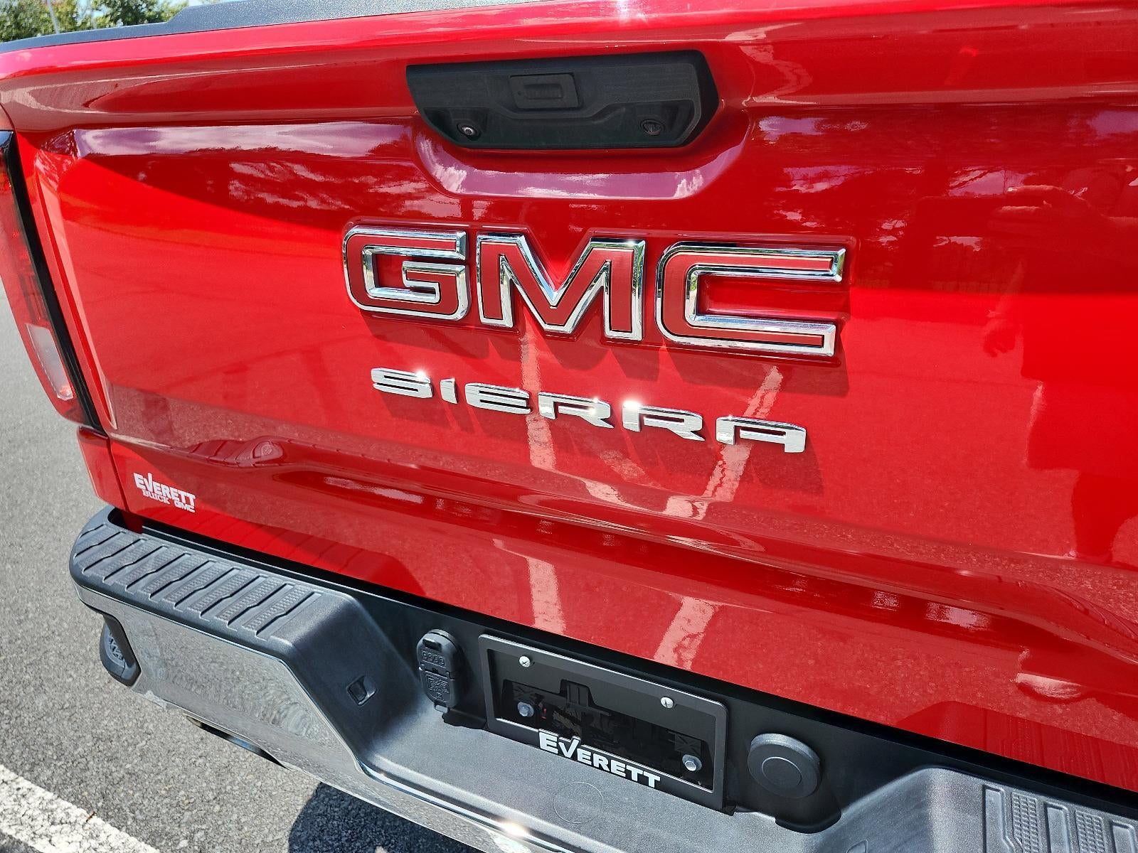 2023 GMC Sierra 1500 SLE