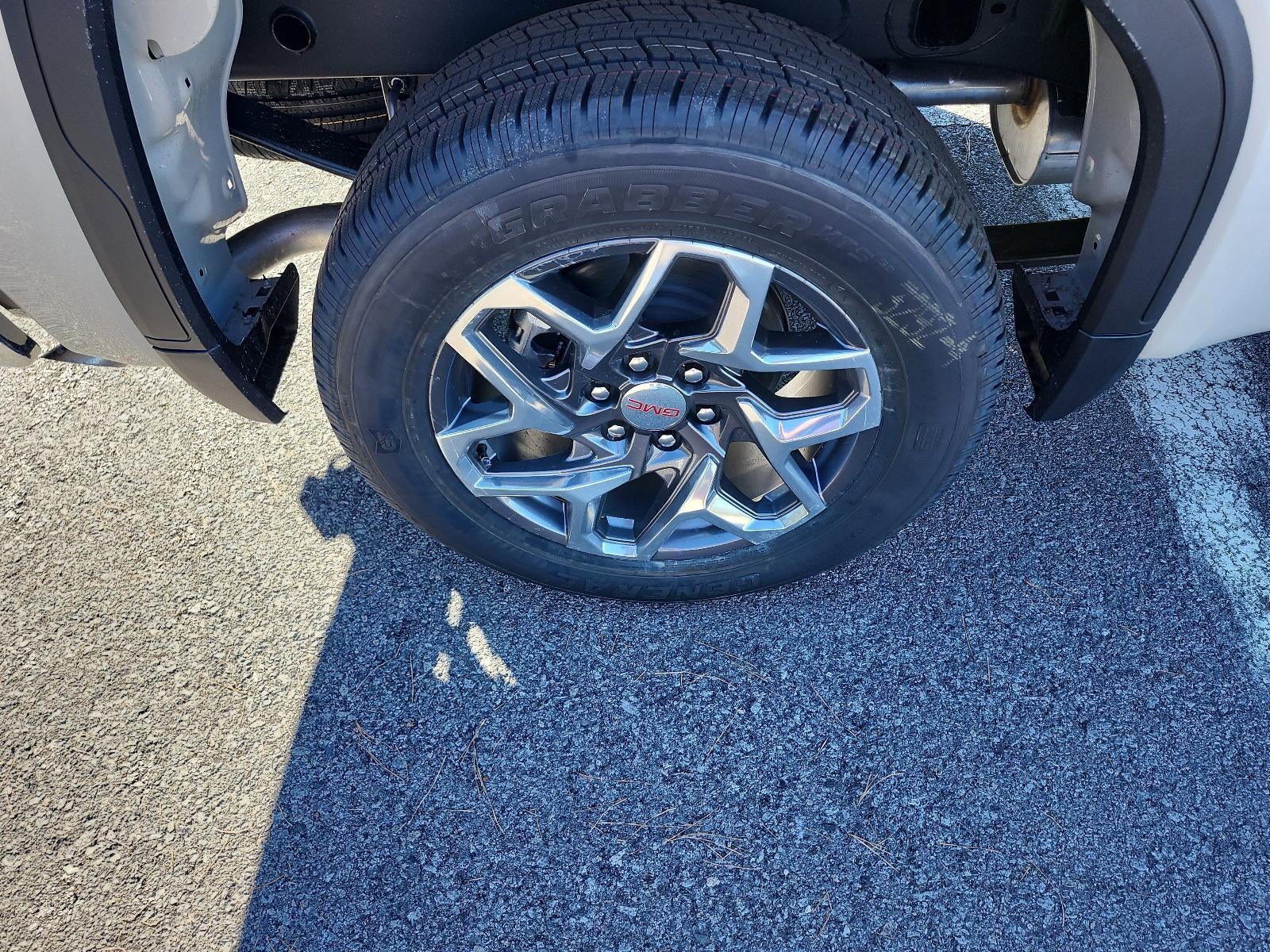 2026 GMC Sierra 1500 Crew Cab Short Box 4-Wheel Drive SLE