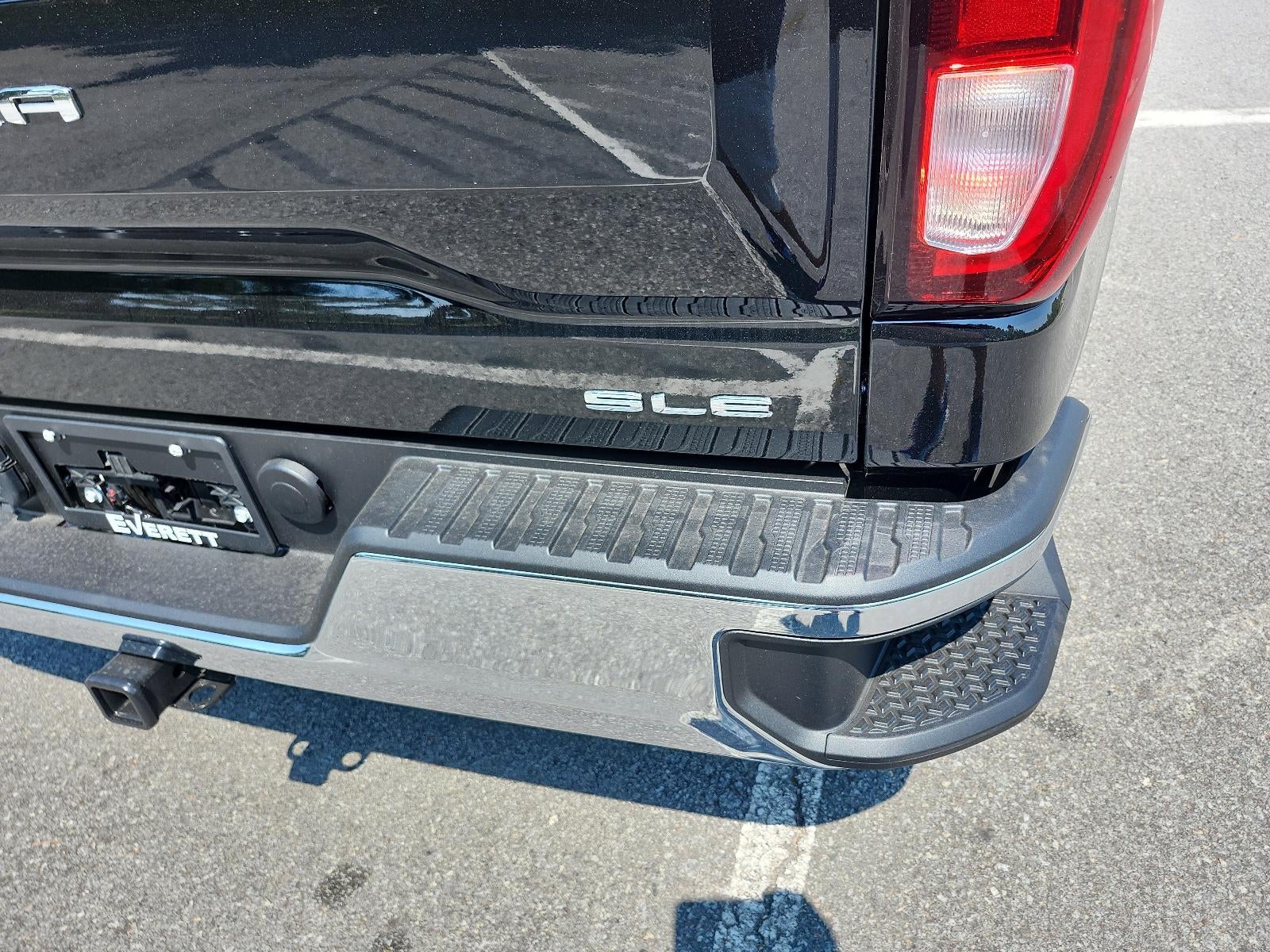 2026 GMC Sierra 1500 Crew Cab Short Box 4-Wheel Drive SLE