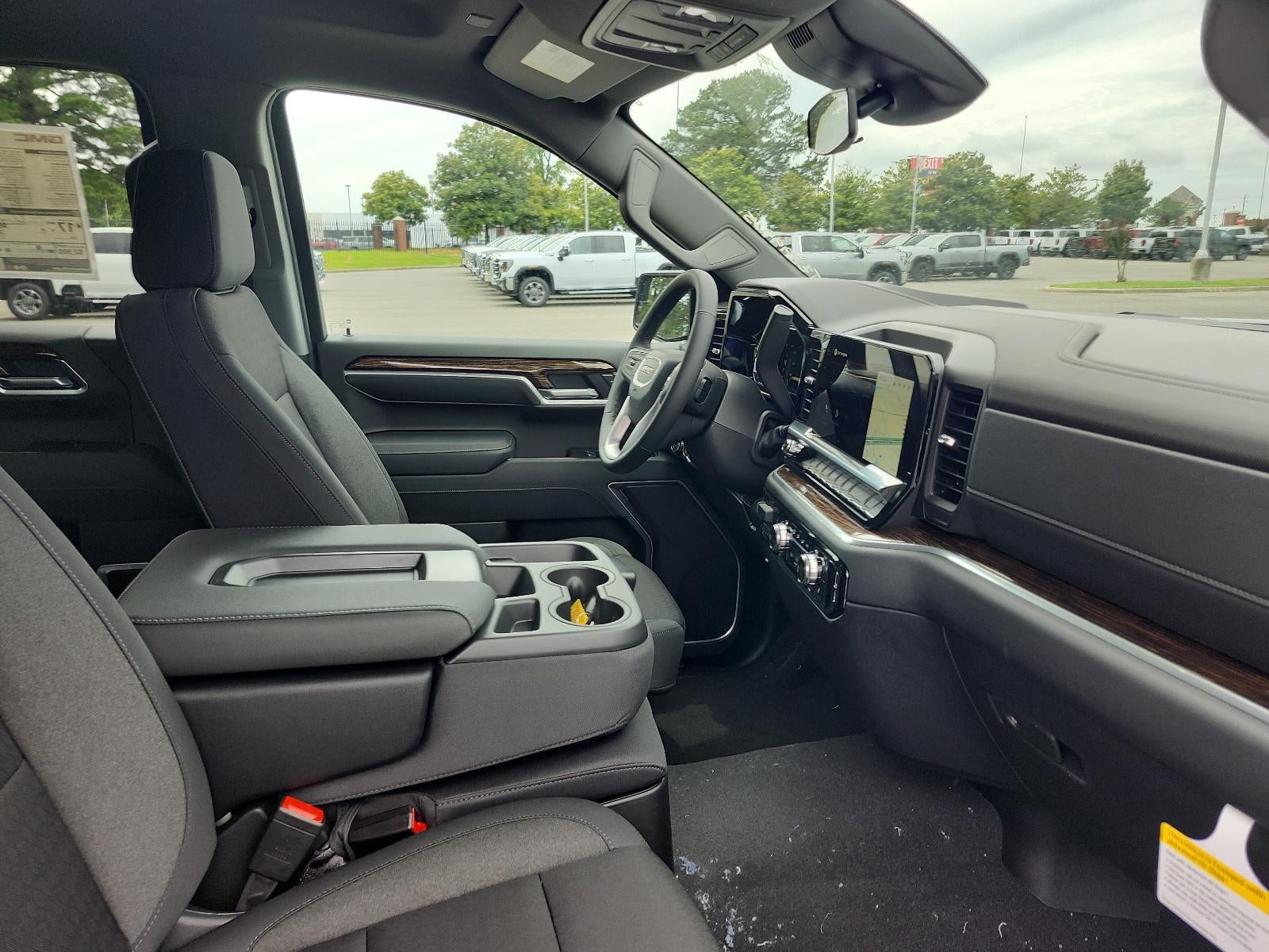 2026 GMC Sierra 1500 Crew Cab Short Box 4-Wheel Drive SLE