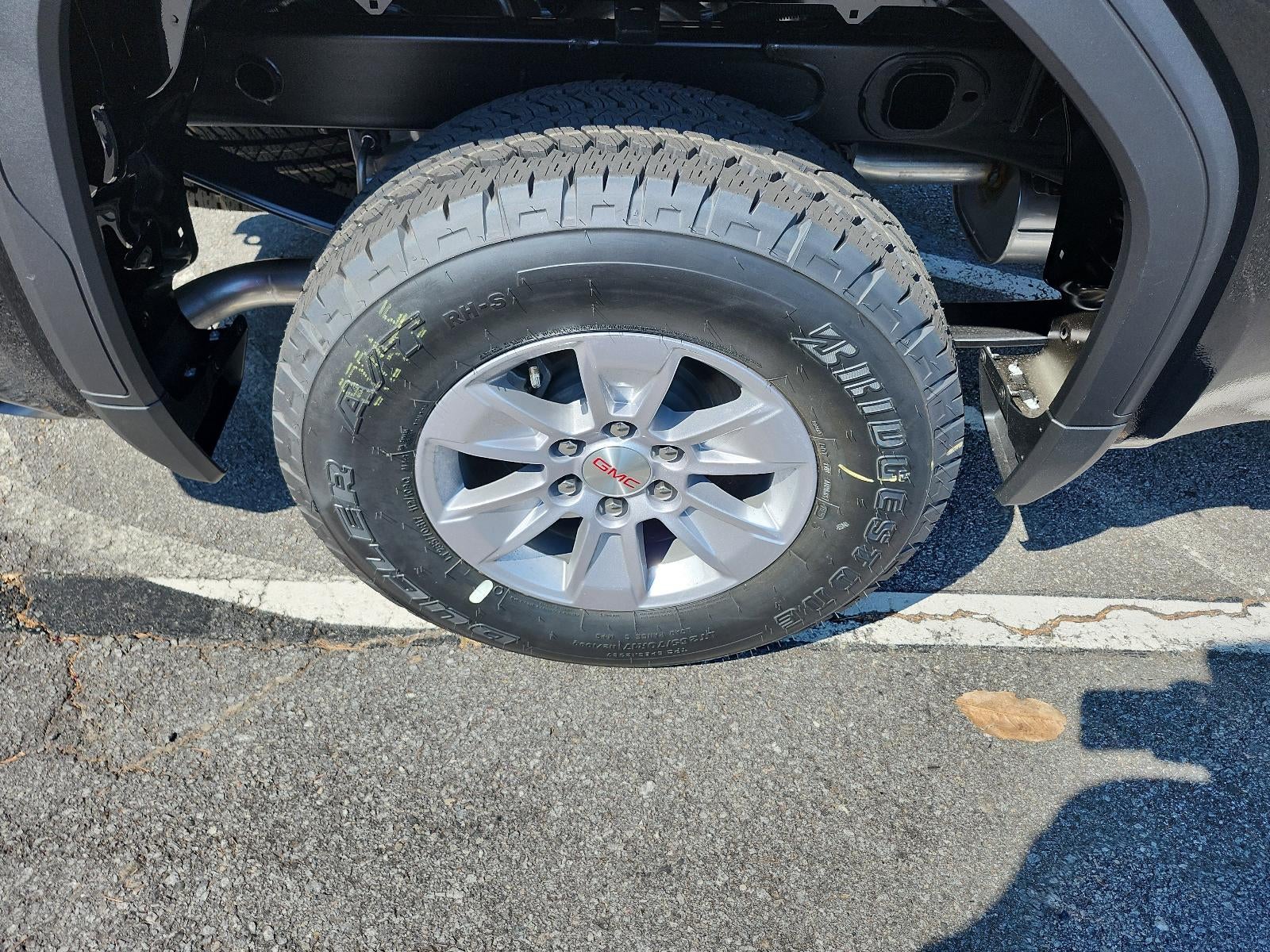 2026 GMC Sierra 1500 Crew Cab Short Box 4-Wheel Drive SLE