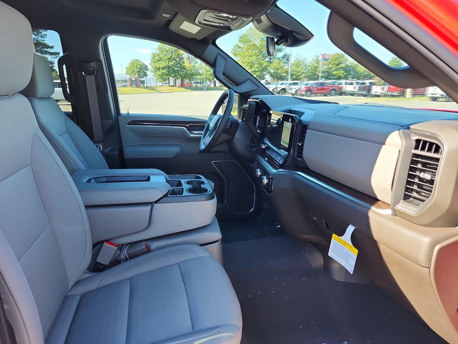 2026 GMC Sierra 1500 Crew Cab Short Box 4-Wheel Drive SLE