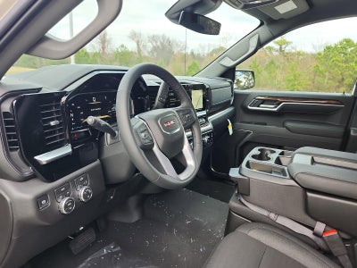 2026 GMC Sierra 1500 Crew Cab Short Box 4-Wheel Drive SLE