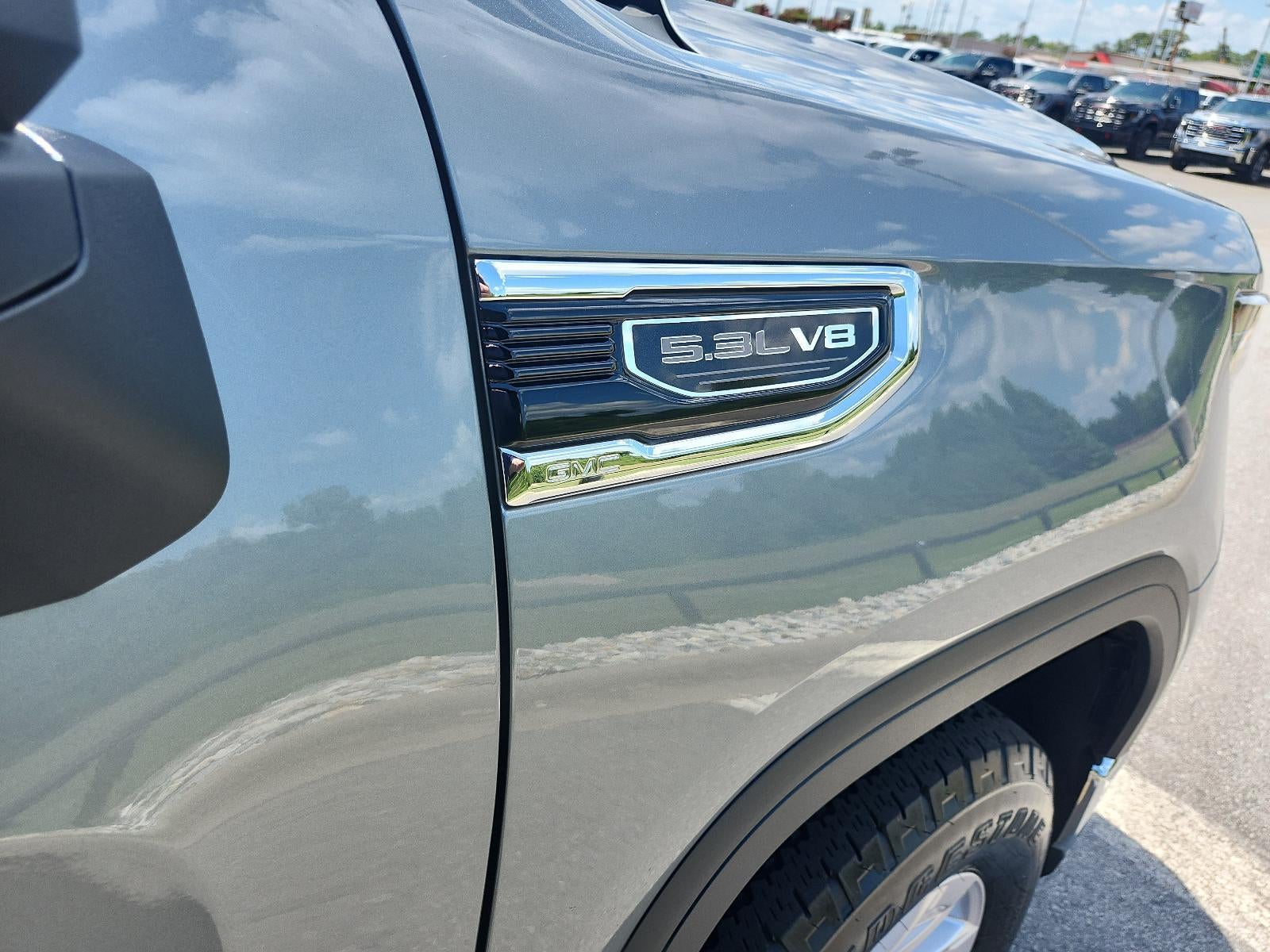 2026 GMC Sierra 1500 SLE