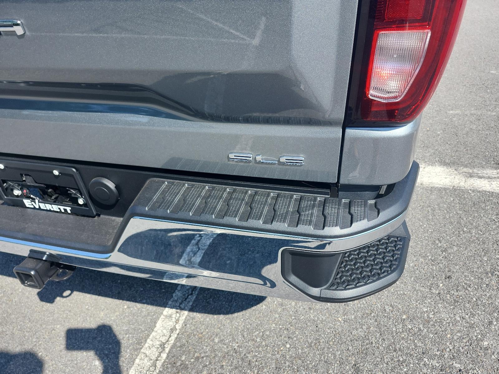 2026 GMC Sierra 1500 Crew Cab Short Box 4-Wheel Drive SLE