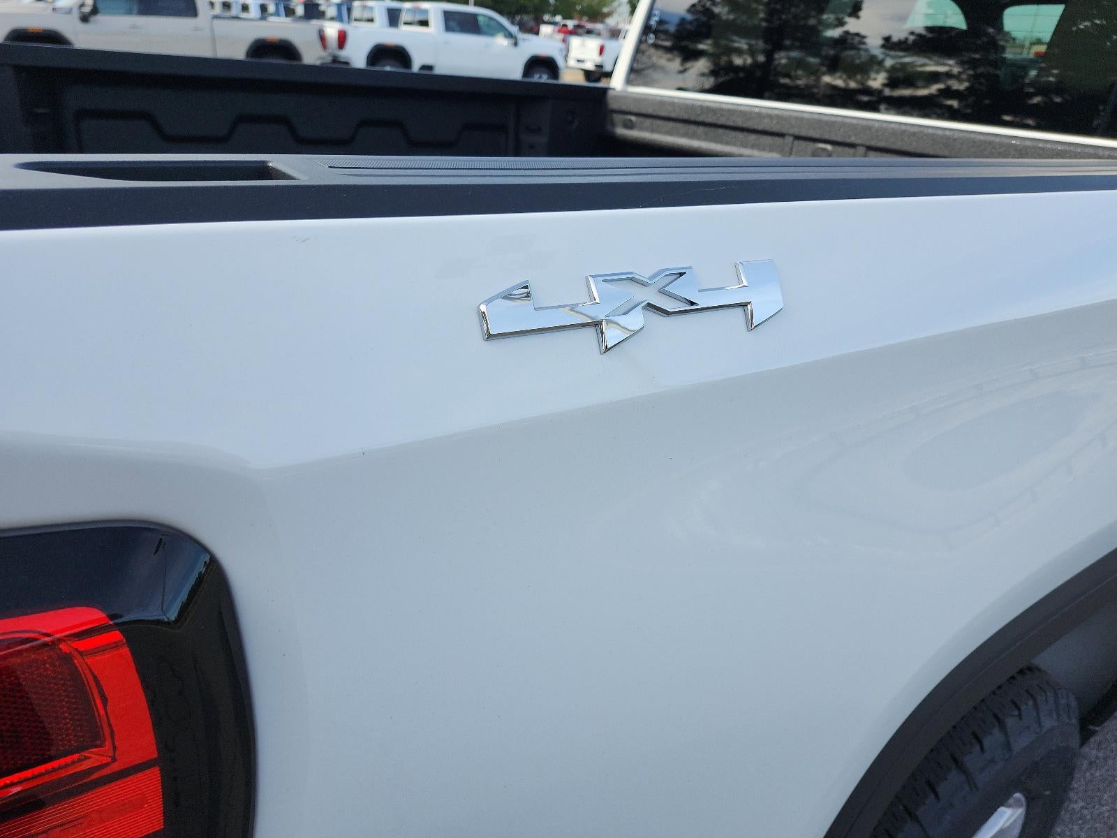 2026 GMC Sierra 1500 Crew Cab Short Box 4-Wheel Drive SLE