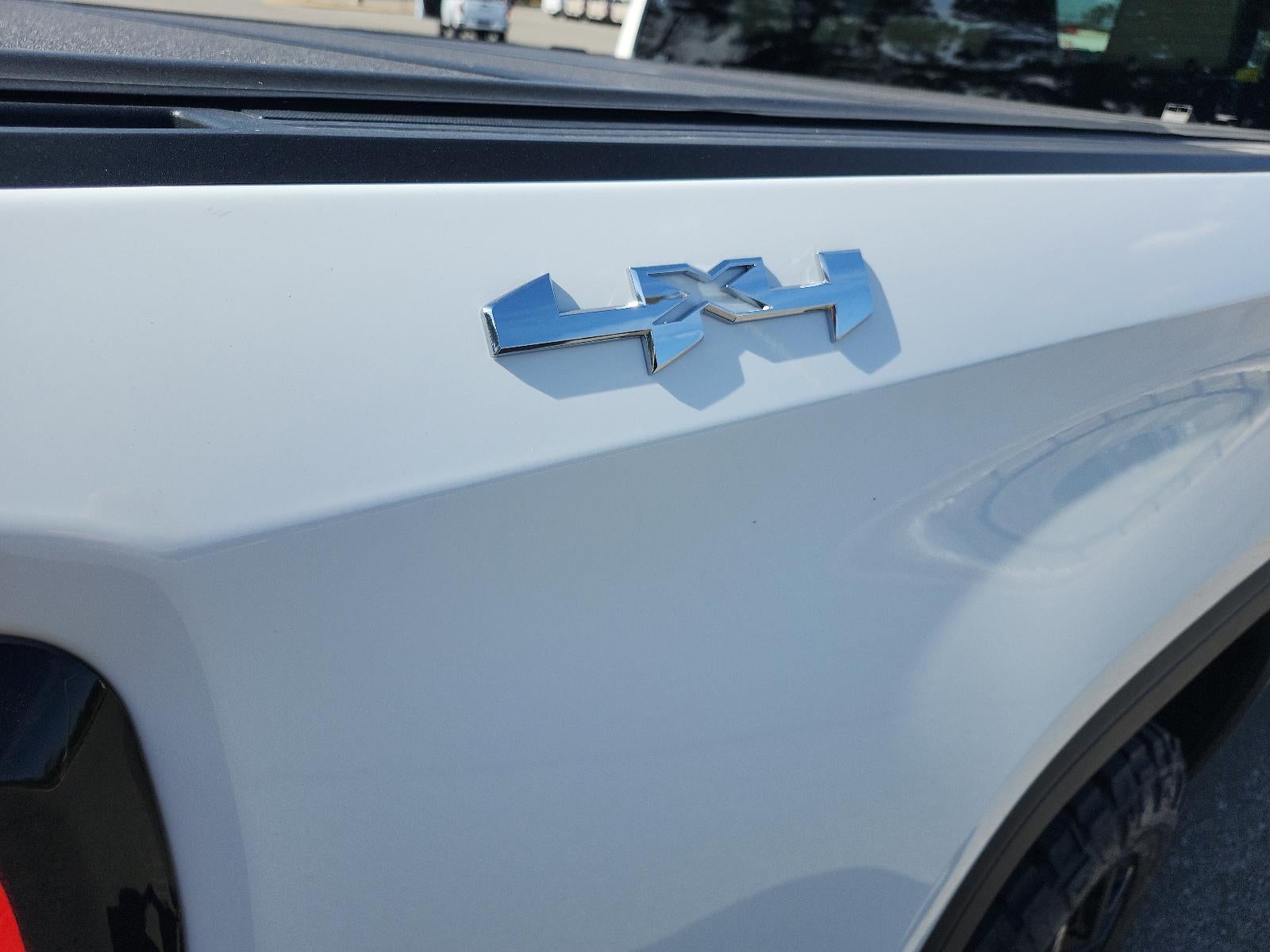 2026 GMC Sierra 1500 Crew Cab Short Box 4-Wheel Drive SLE