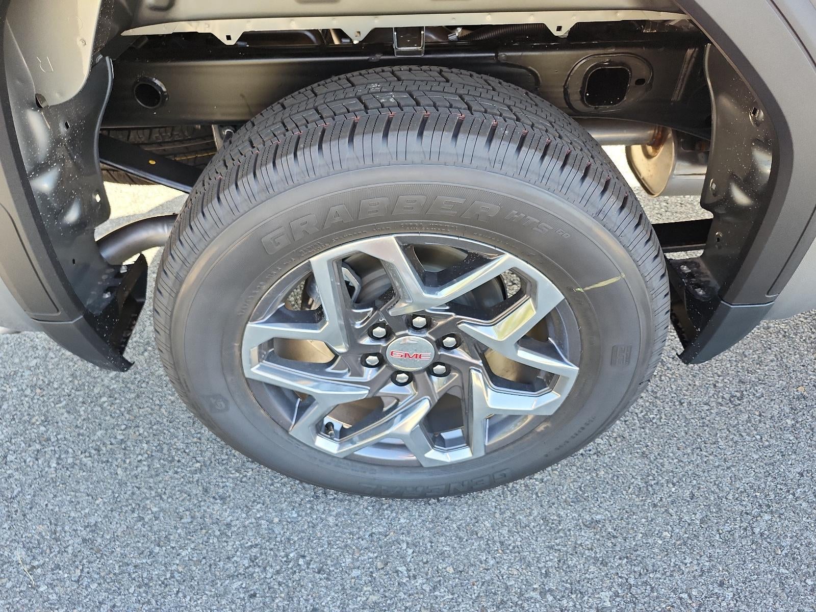 2026 GMC Sierra 1500 Crew Cab Short Box 4-Wheel Drive SLE