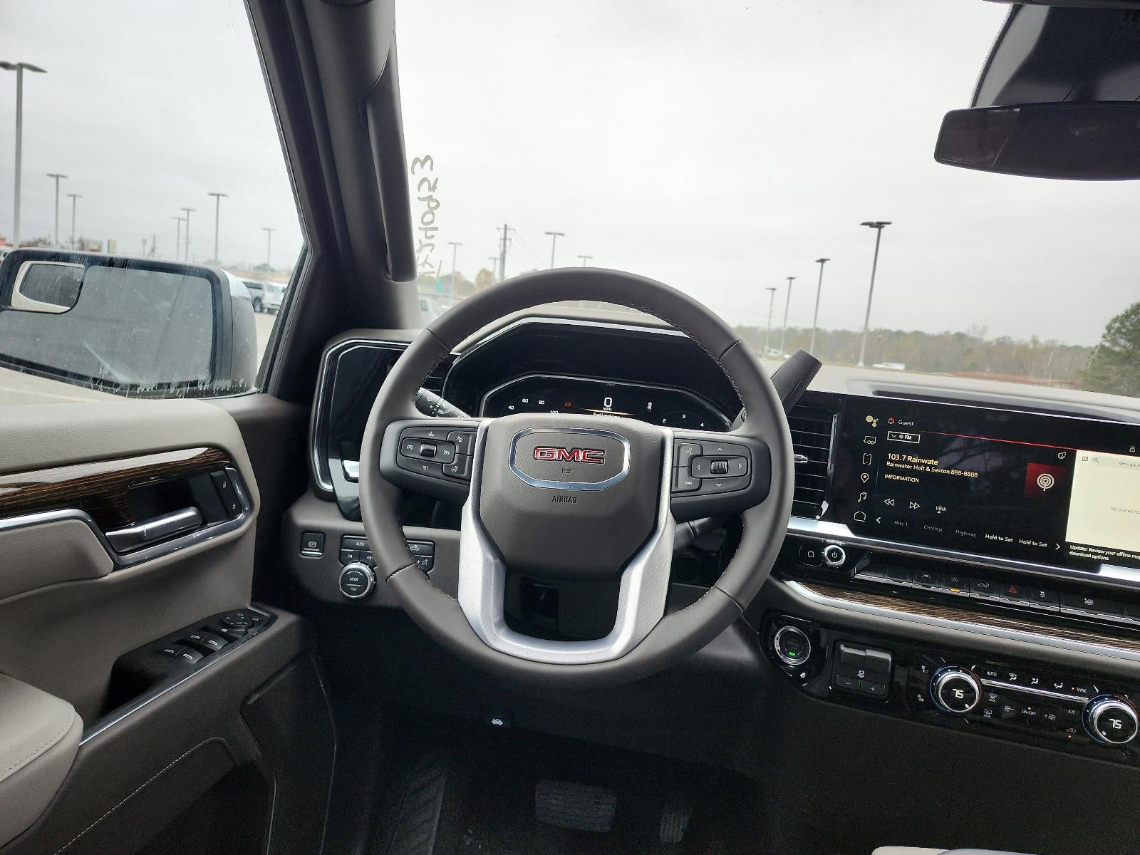 2026 GMC Sierra 1500 Crew Cab Short Box 4-Wheel Drive SLE