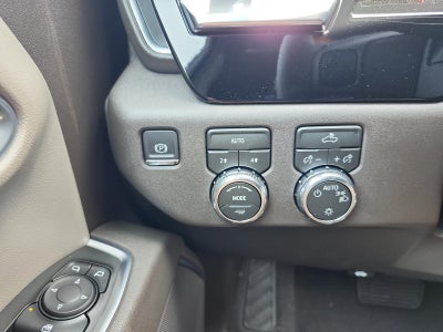2026 GMC Sierra 1500 Crew Cab Short Box 4-Wheel Drive SLE