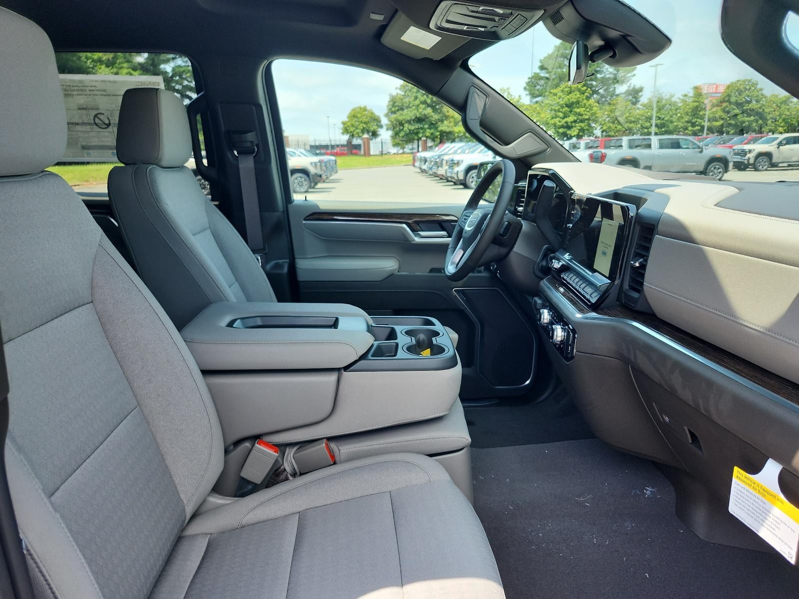 2026 GMC Sierra 1500 Crew Cab Short Box 4-Wheel Drive SLE