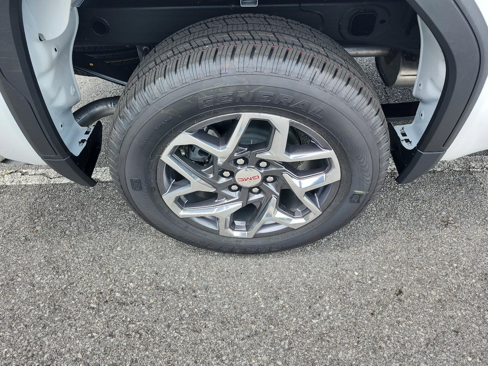 2026 GMC Sierra 1500 Crew Cab Short Box 4-Wheel Drive SLE