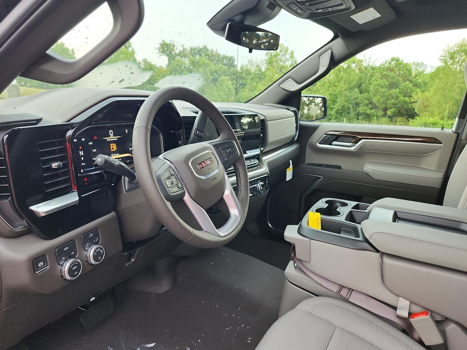 2026 GMC Sierra 1500 Crew Cab Short Box 4-Wheel Drive SLE